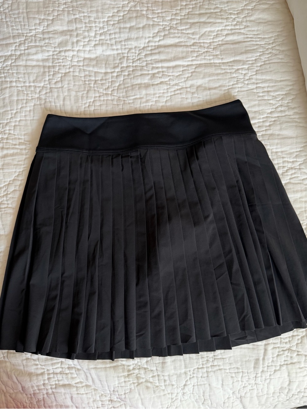 Tommy Bahama Black Pleated Mini Skirt